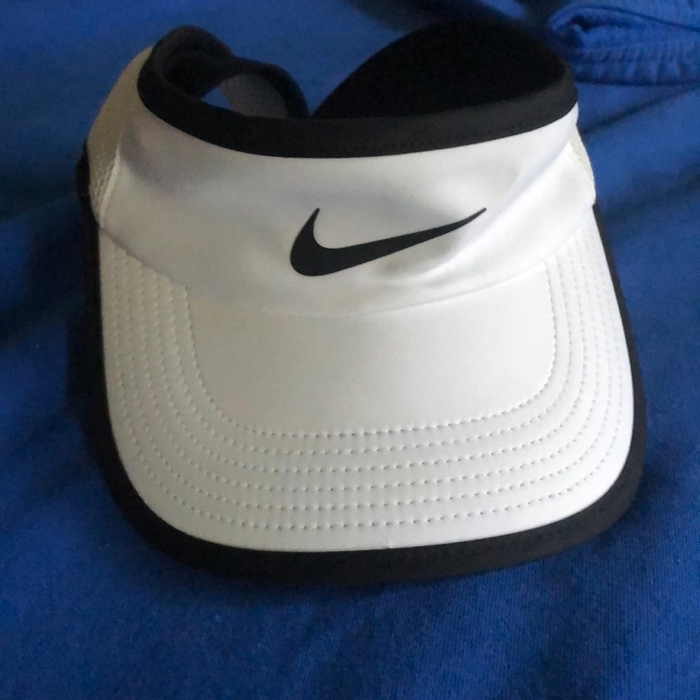 Nike Unisex Visor